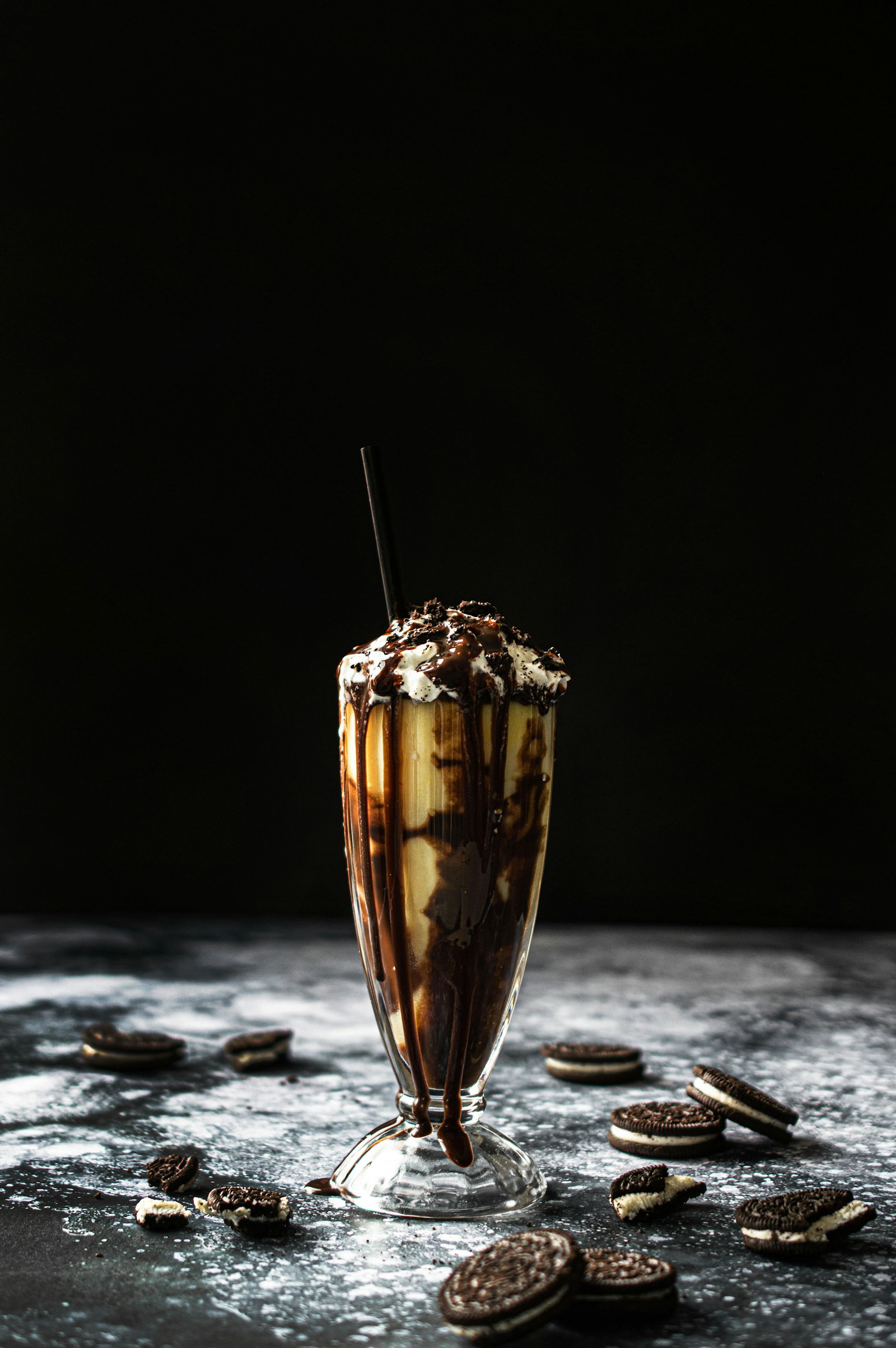 Chocolate shake with cream